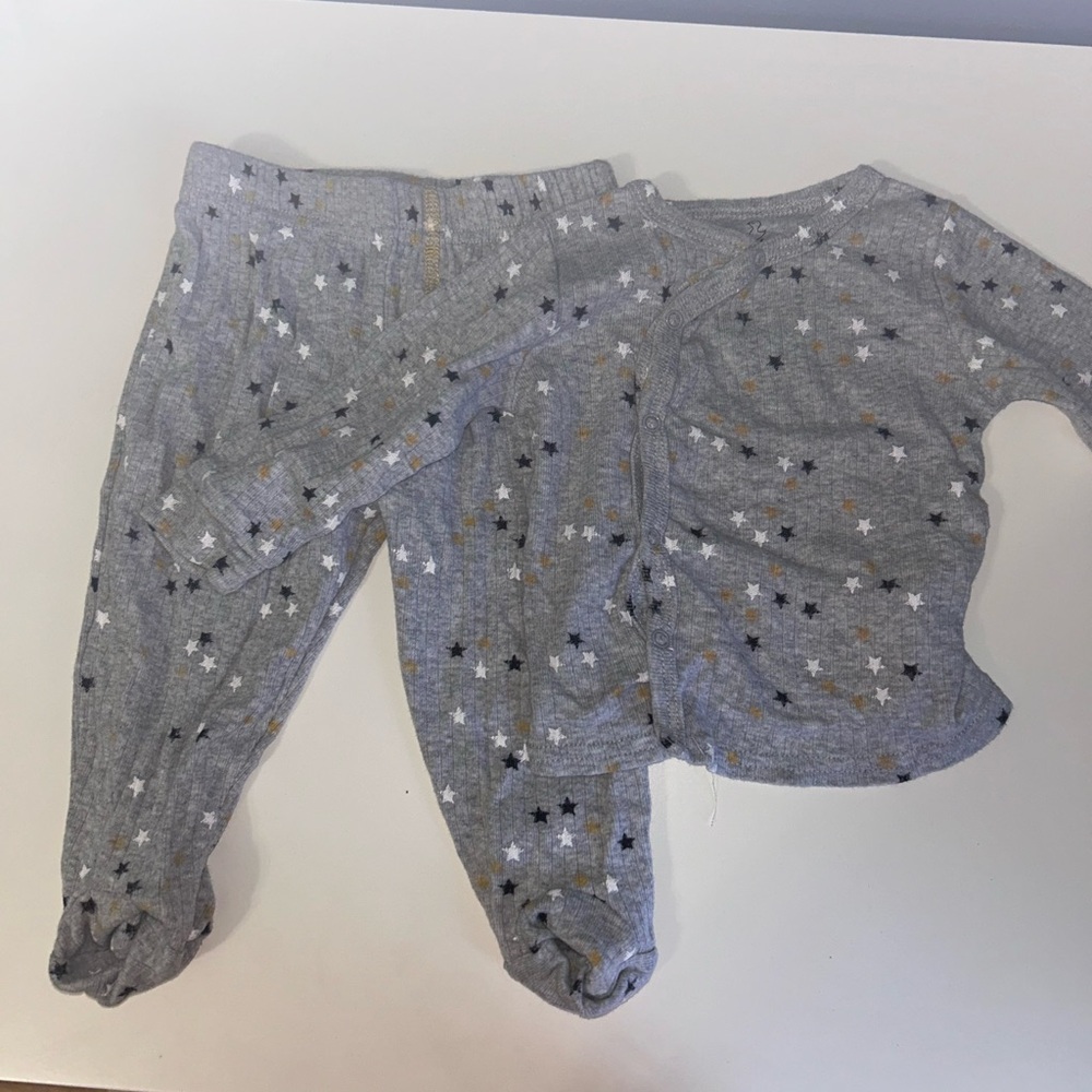 Gray Star Pattern Baby Outfit